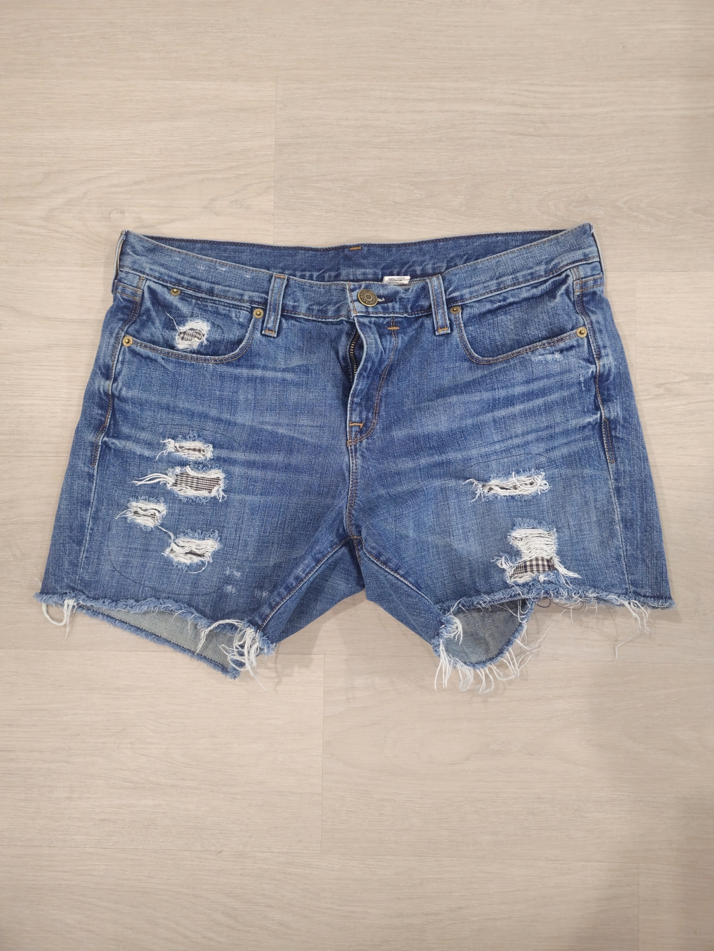 J Crew Distressed Blue Denim Women’s Shorts